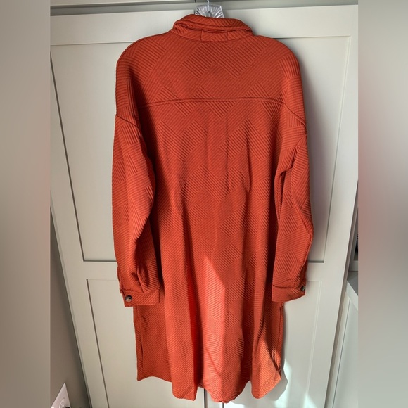 NWT Orange Textured Button-Up Shacket SZ XL; Tonal Geometric Pattern - Picture 11 of 11